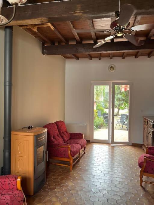 Maison De Village Vintage Avec Grand Jardin Эльн Экстерьер фото