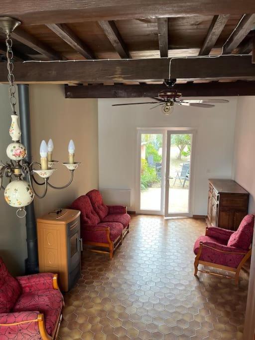 Maison De Village Vintage Avec Grand Jardin Эльн Экстерьер фото